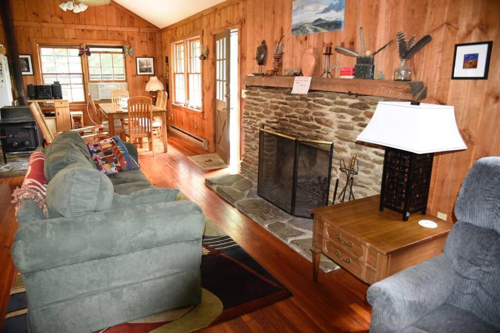 Fox Trot Cabin Meadows of Dan Экстерьер фото